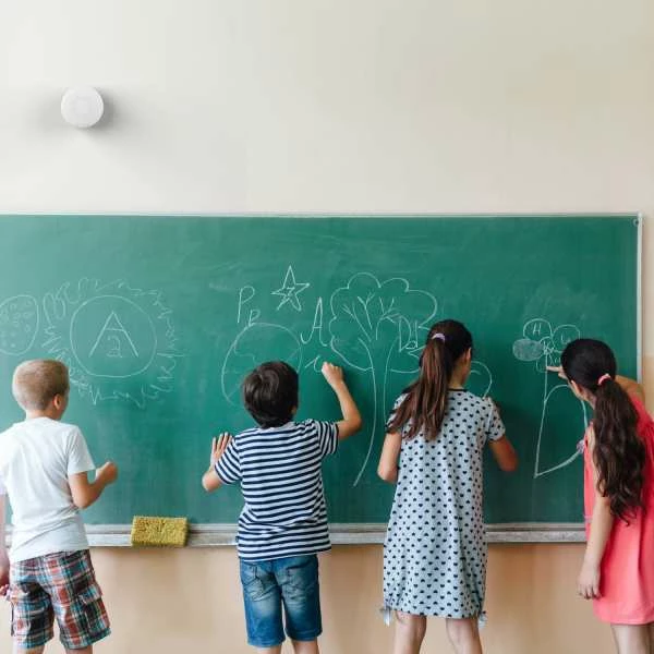 Airthings Wave Plus Radon- Og Luftkvalitetsmåler, Hvit - Bilde 6