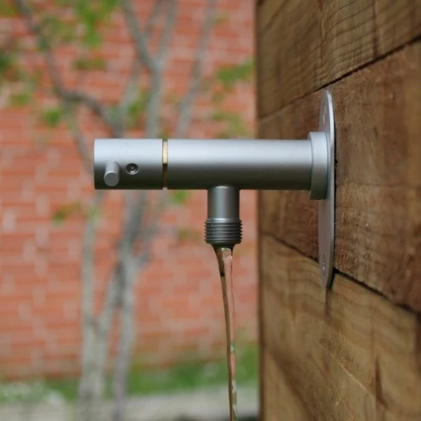 EqiWater Design Utendørskran 120-220 Mm - Silkematt Rustfri Stål - Bilde 4